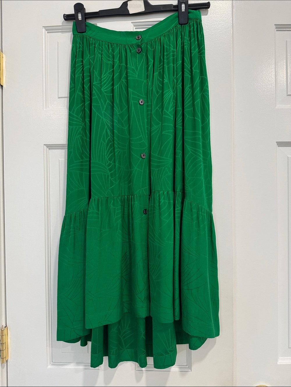 Soeur Green High-Low Button-Front Tiered Skirt